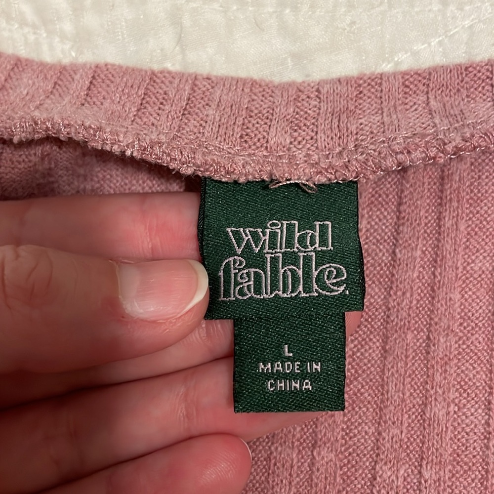 Wild Fable Pink Purple Ribbed Tee with Buttons - Picture 2 of 2